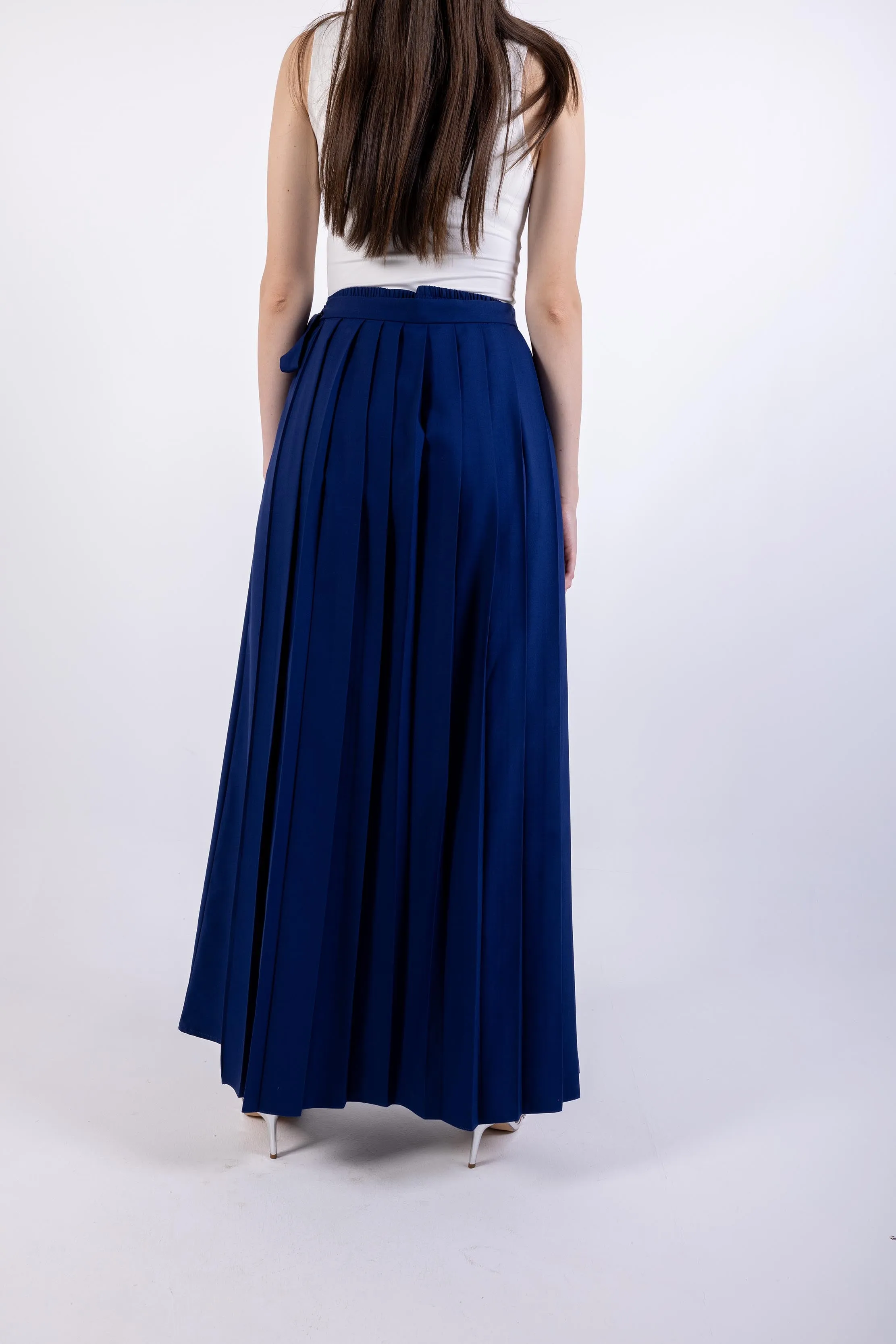 Pleated Solid Maxi Skirt